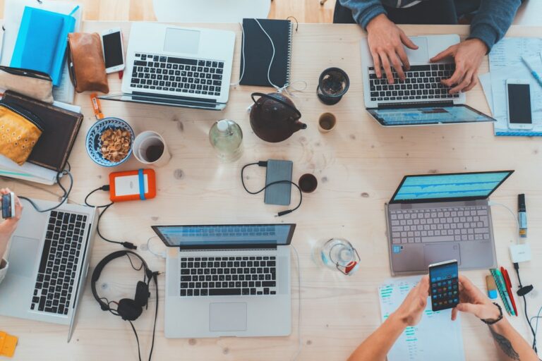 Payroll PAYE VAT - May & Moy Accounting